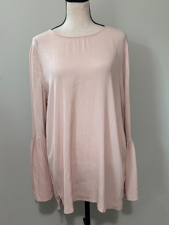 Doe & Rae Tops - Doe & Rae Blush Swing Tunic Ruffle Sleeve  Size Medium NWT
